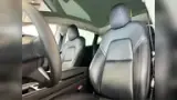 Tesla Model Y - Miniatura 7