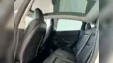 Tesla Model Y - Miniatura 8