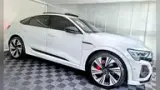 Audi Q8 E-tron - Miniatura 3