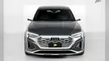 Audi Q8 Sportback E-tron - Miniatura 17