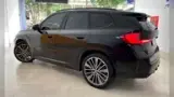 BMW IX1 - Miniatura 4