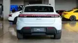 Porsche Macan - Miniatura 4