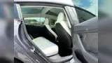 Tesla Model 3 - Miniatura 8