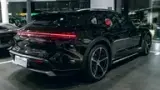 Porsche Taycan - Miniatura 4