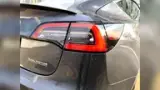 Tesla Model 3 - Miniatura 12