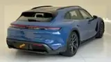 Porsche Taycan - Miniatura 5