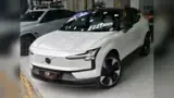 Volvo EX30 - Miniatura 3
