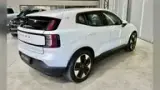 Volvo EX30 - Miniatura 10