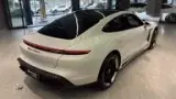 Porsche Taycan - Miniatura 4
