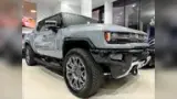 GMC Hummer EV Pickup - Miniatura 4