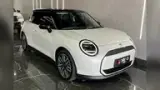 Mini Cooper SE - Miniatura 1