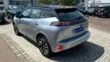 Peugeot E-2008 - Miniatura 8