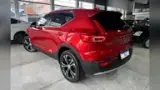 Volvo XC40 - Miniatura 2