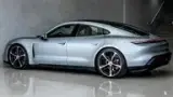 Porsche Taycan - Miniatura 3