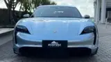 Porsche Taycan - Miniatura 2