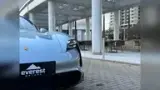 Porsche Taycan - Miniatura 19