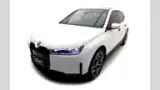 BMW Ix - Miniatura 3