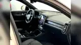 Volvo XC40 Recharge - Miniatura 13