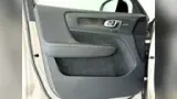 Volvo XC40 Recharge - Miniatura 14
