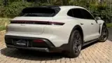 Porsche Taycan - Miniatura 4