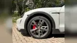 Porsche Taycan - Miniatura 7