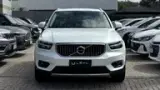 Volvo XC40 Recharge Plug-in Hybrid - Miniatura 2