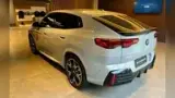 BMW Ix - Miniatura 4