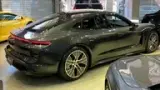 Porsche Taycan - Miniatura 4