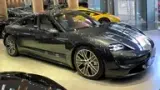 Porsche Taycan - Miniatura 5