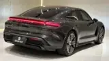 Porsche Taycan - Miniatura 19