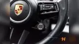 Porsche Taycan - Miniatura 16