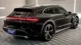 Porsche Taycan - Miniatura 5
