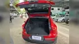 Volvo XC40 Recharge - Miniatura 18