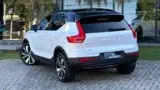 Volvo XC40 Recharge - Miniatura 16