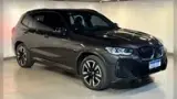BMW Ix - Miniatura 3