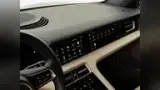 Porsche Taycan - Miniatura 11
