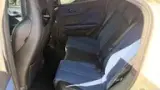 BYD Dolphin Mini - Miniatura 6