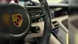 Porsche Taycan - Miniatura 6