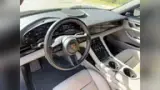 Porsche Taycan - Miniatura 13