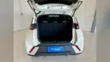 BYD Dolphin Mini - Miniatura 6