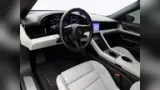Porsche Taycan - Miniatura 9
