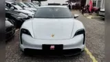 Porsche Taycan - Miniatura 2