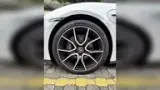 Porsche Taycan - Miniatura 4