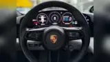 Porsche Taycan - Miniatura 18