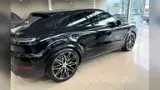 Porsche Cayenne E-hybrid - Miniatura 1