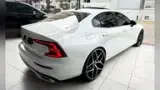 Volvo S60 Recharge Plug-in Hybrid - Miniatura 3
