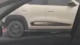 Renault Kwid E-tech Electric - Miniatura 6