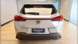 Lexus Ux 300e - Miniatura 5