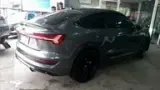 Audi E-tron Sportback - Miniatura 10