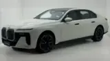 BMW I8 - Miniatura 7